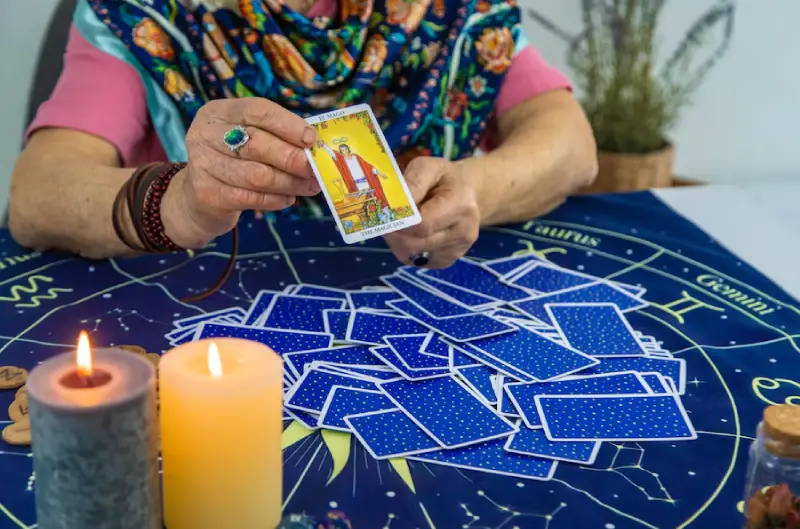 How To Choose The Right Psychic Card Reading Houston?